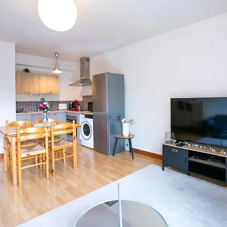 Le Pin Dore - Wifi - Centre-ville Apartamento