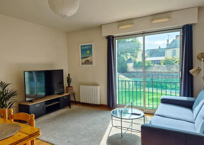 Le Pin Doré - Wifi - Centre-ville Appartamento